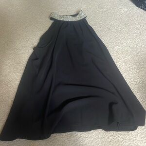 Sleeveless rhinestone collar blouse size M